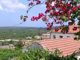 Fenareti Village House