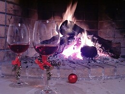 Fenareti Village House