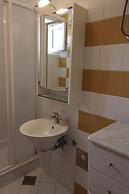 Studios & Rooms Fiesta