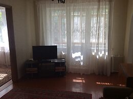 Apartment on Nikiforovskaya 96