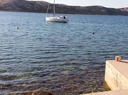 Apartments Next To the Sea Maris
