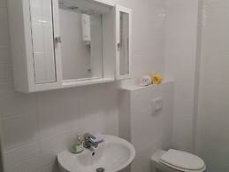 Apartments Next To the Sea Maris