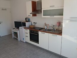 Apartments Next To the Sea Maris