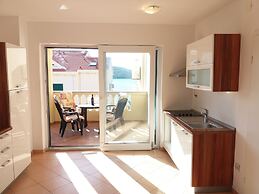 Apartments Next To the Sea Maris