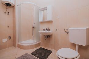 Apartments Next To the Sea Maris