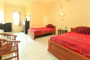 Penginapan Pondok Rizqi Syariah