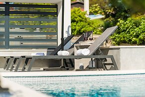 Summer Breeze Apartments