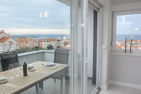 Apartments Tomana