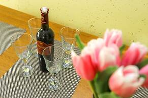 Pool Apartments Lucky Luke