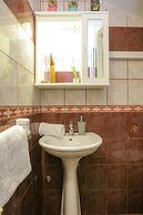 Pool Apartments Lucky Luke