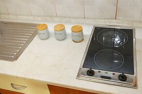 Pool Apartments Lucky Luke