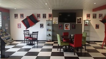 Enzo Hotel Brétigny