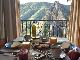 Miralmundo Alojamientos Rurales Ayna - HOSTAL RURAL