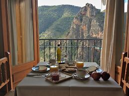 Miralmundo Alojamientos Rurales Ayna - HOSTAL RURAL