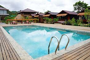 Demoso Lodge - Hostel