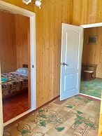 Rodnichok Guesthouse