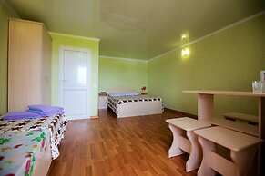 Rodnichok Guesthouse