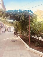 Rodnichok Guesthouse