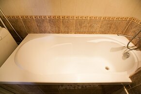 Apartment on Pionerskaya 24