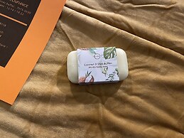 Hotel California ***