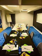 Hotel California ***