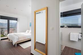 Villa Salt - 10 people, heated pool, Trogir, near beach & Split airpor