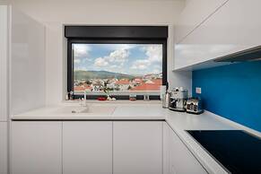 Villa Salt - 10 people, heated pool, Trogir, near beach & Split airpor