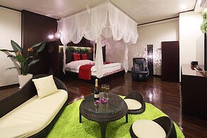 Hotel The Lotus Bali - Adult Only