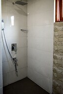 Kandy Tourmaline Lankavilla