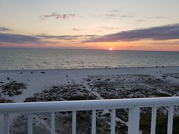 Provident Oceana Beachfront Suites