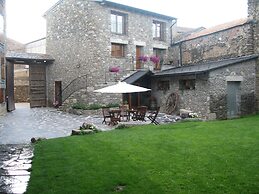 Cal Marrufes