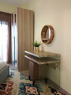 Kosmima Deluxe Apt Must