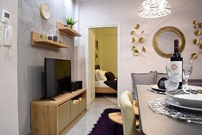 Kosmima Deluxe Apt Must