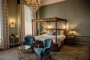 Hawkstone Hall Hotel & Gardens