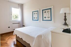 Versilia Sains Souci