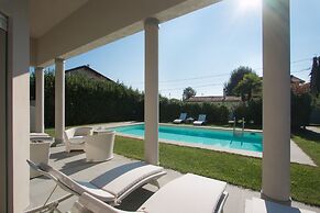 Versilia Sains Souci