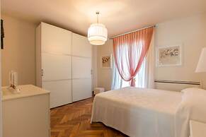 Versilia Sains Souci