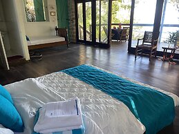 Chez Max, Cadras Haiti