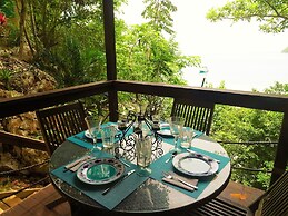 Chez Max, Cadras Haiti