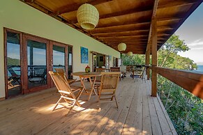 Chez Max, Cadras Haiti