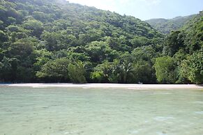 Chez Max, Cadras Haiti