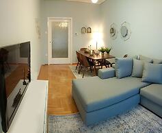 Royal Deluxe Apt Must