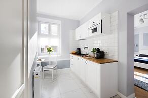 Main Square Apartments