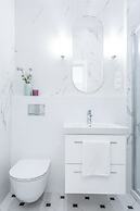 Main Square Apartments