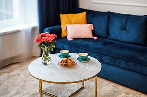 Main Square Apartments