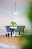 Main Square Apartments