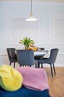 Main Square Apartments