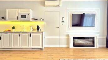 Main Square Apartments