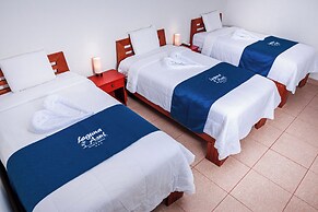 Hotel Laguna Azul