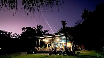 Viani Bay Resort at Dive Academy Fiji